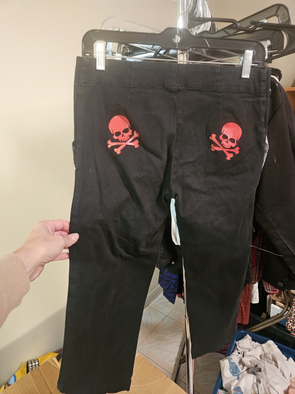 Lucky 13 Skull Capri Sailor Pants Large Y2K